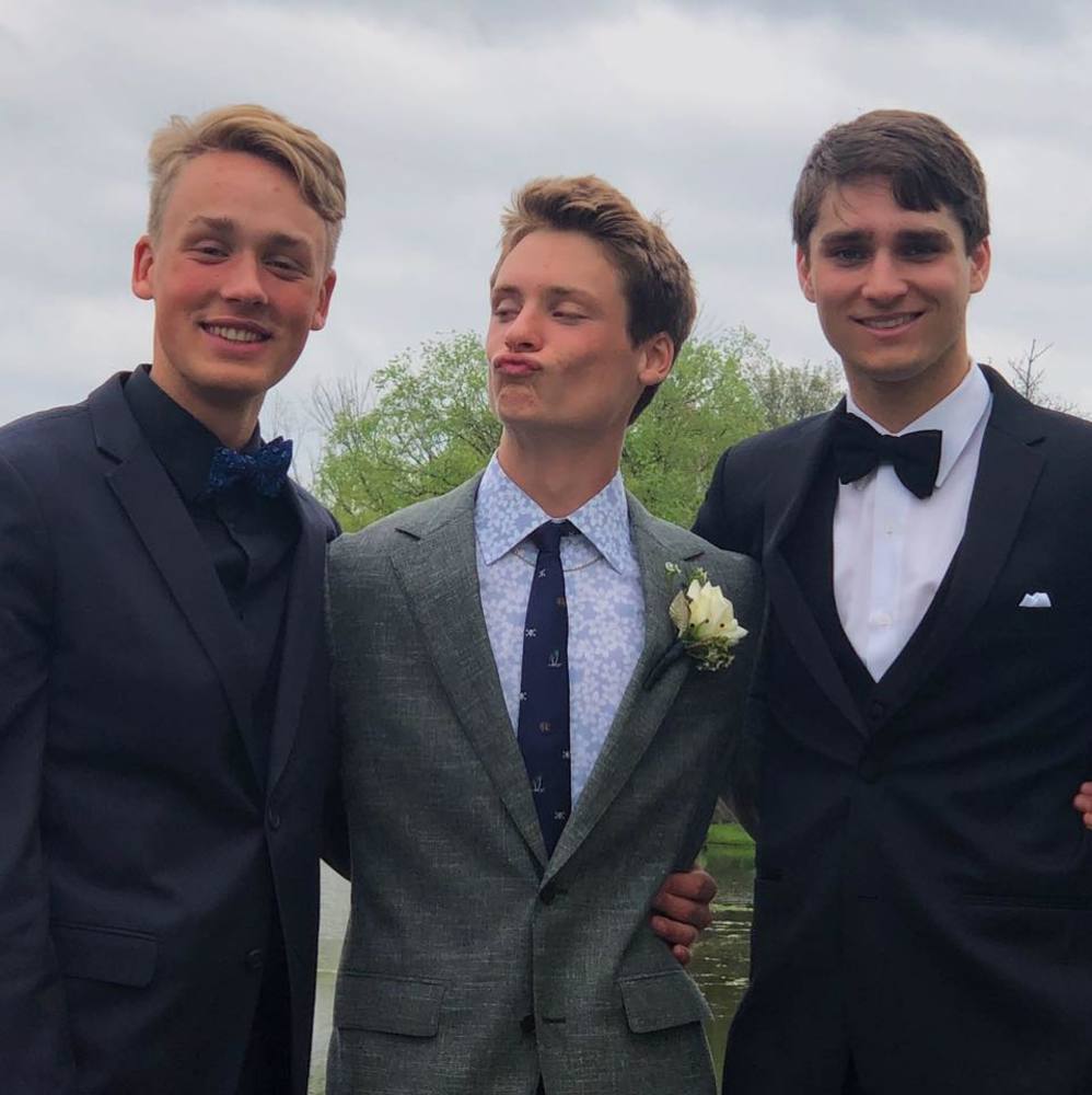 Meet your Posher, Beau